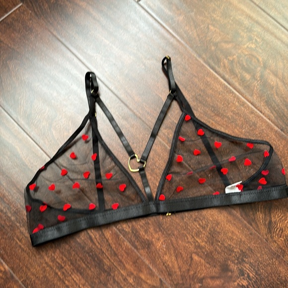 Amazon Wdirara Sexy Sheer Heart Print Lingerie Bra - Picture 4 of 8